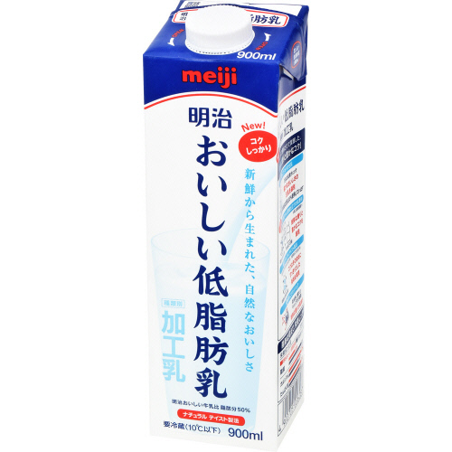 明治　おいしい低脂肪乳